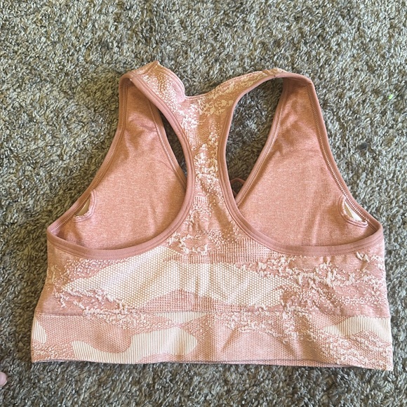 Gymshark adapt camo seamless sports bra - Picture 4 of 4